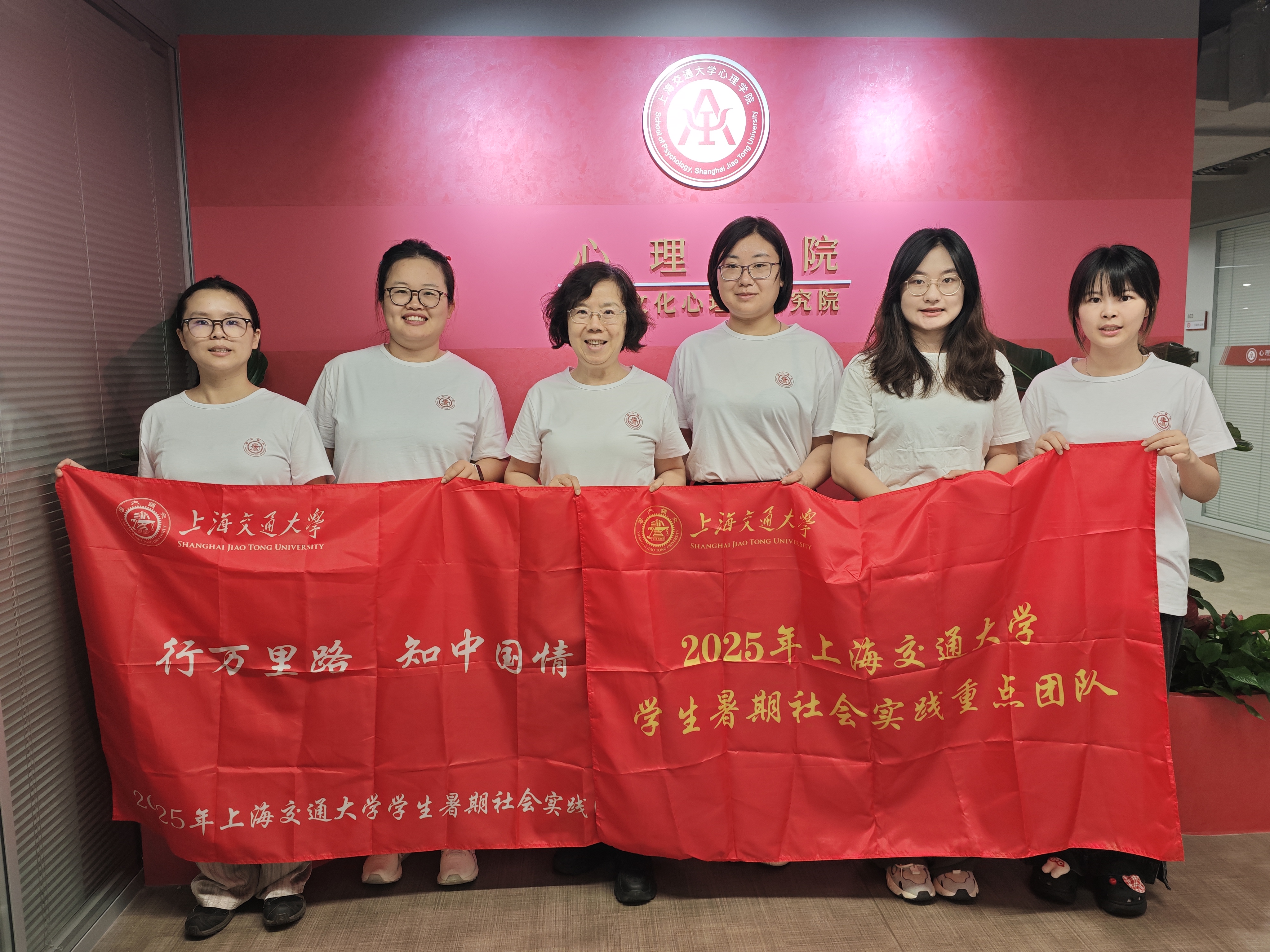 1759999594197597.jpg 1759999594197597.jpg